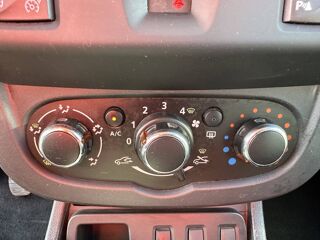 Duster 1.2 TCe 125 Euro6 Prestige 4X2 2016 occasion 17430 Tonnay-Charente