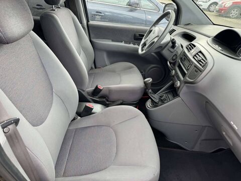 Matrix 1.6 Pack Confort II 2009 occasion 69800 Saint-Priest