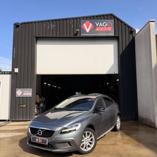 V40 D2 120ch Luxe 2018 occasion 49124 Saint-Barth&eacute;lemy-d'Anjou