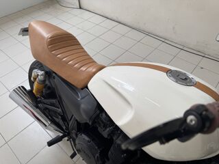 YAMAHA 2000 occasion 17430 Tonnay-Charente