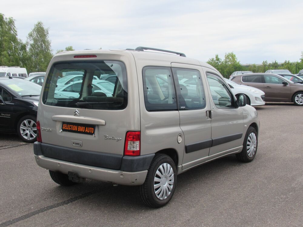 Berlingo 1.6 HDi92 Multispace Pack 2007 occasion 10410 Saint-Parres-aux-Tertres