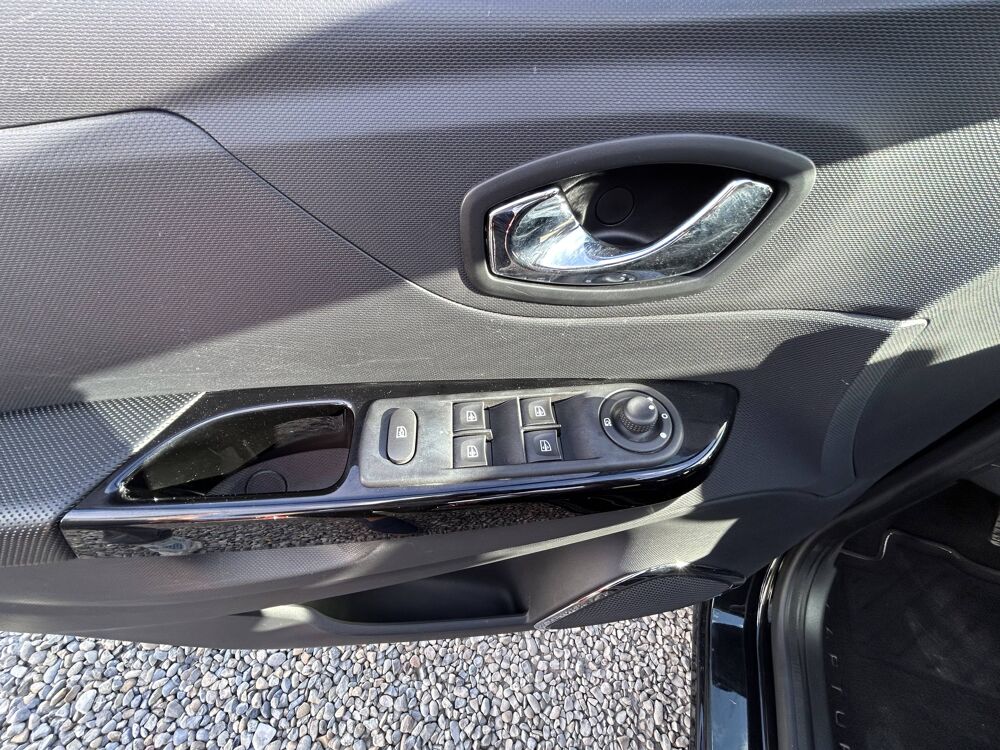 Captur I1.5dCi 90ch Stop&Start Intens 2015 occasion 69800 Saint-Priest