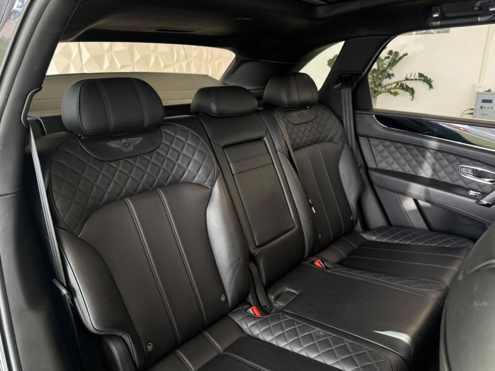 Bentayga 6.0 W12 Twin Turbo TSI 608ch 2016 occasion 06250 Mougins