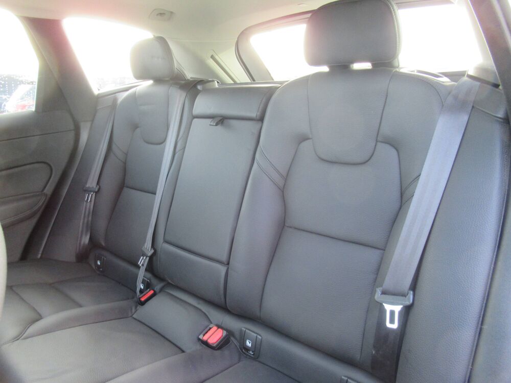 XC60 II B4 AWD 197ch Inscription Luxe Geartro 2022 occasion 10410 Saint-Parres-aux-Tertres