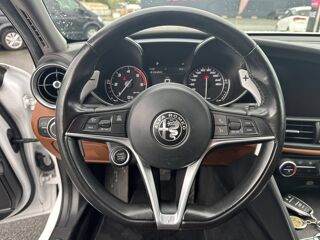 Giulia 2.2 JTD 180ch Lusso AT8 2018 occasion 17430 Tonnay-Charente