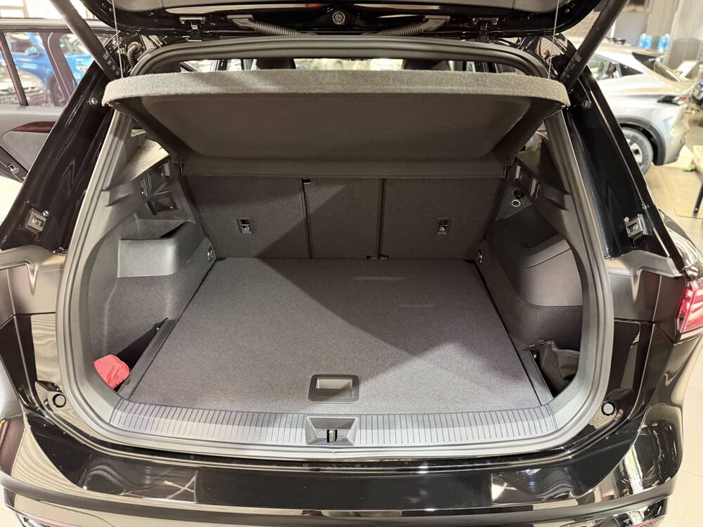 Tiguan 1.5 eTSI 150ch R-Line Edition DSG7 2026 occasion 77240 Vert-Saint-Denis
