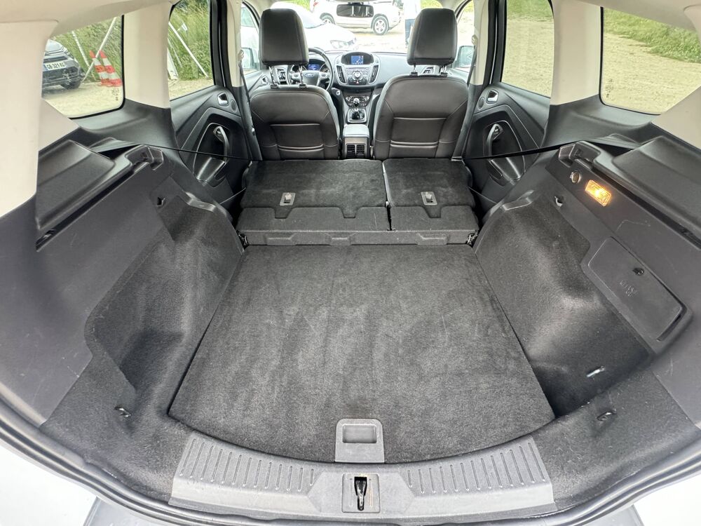 Kuga Ph2. 2.0 TDCI 140 BV6 TITANIUM 2013 occasion 84100 Orange