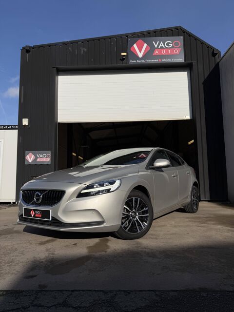 Volvo V40 II D2 120ch It&euml;k Edition Geartronic 2018 occasion Saint-Barth&eacute;lemy-d'Anjou 49124