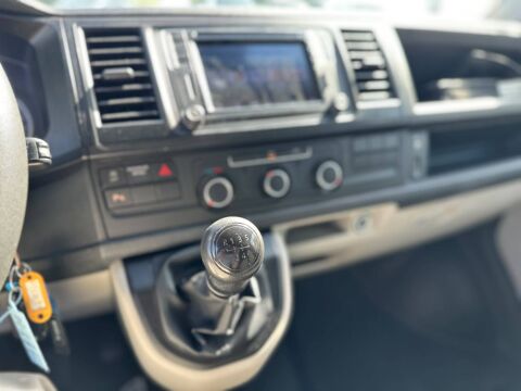 Transporter VI L1 2.0 TDI 102ch 2016 occasion 69800 Saint-Priest