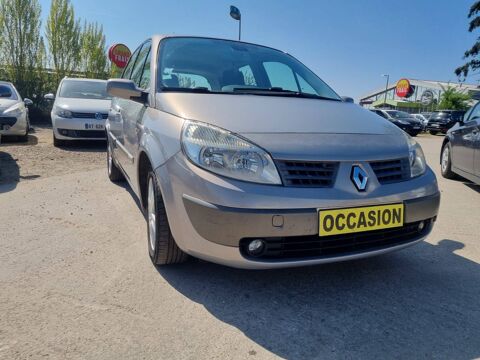 Renault Scénic II (J84) 2.0 136ch Dynamique BVA 2004 occasion Évreux 27000