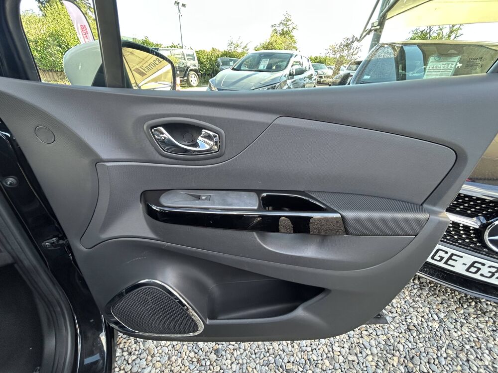 Captur I1.5dCi 90ch Stop&Start Intens 2015 occasion 69800 Saint-Priest