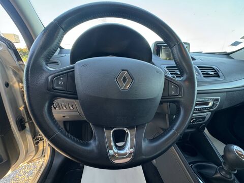 M&eacute;gane III Ph3. 1.5 DCI 110 Eco&sup2; BV6 S&S ENERGY LIMITED 2014 occasion 84100 Orange