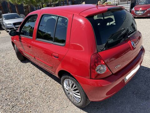 Clio II 1.2 16v Campus Bye Bye 5p 2012 occasion 69800 Saint-Priest