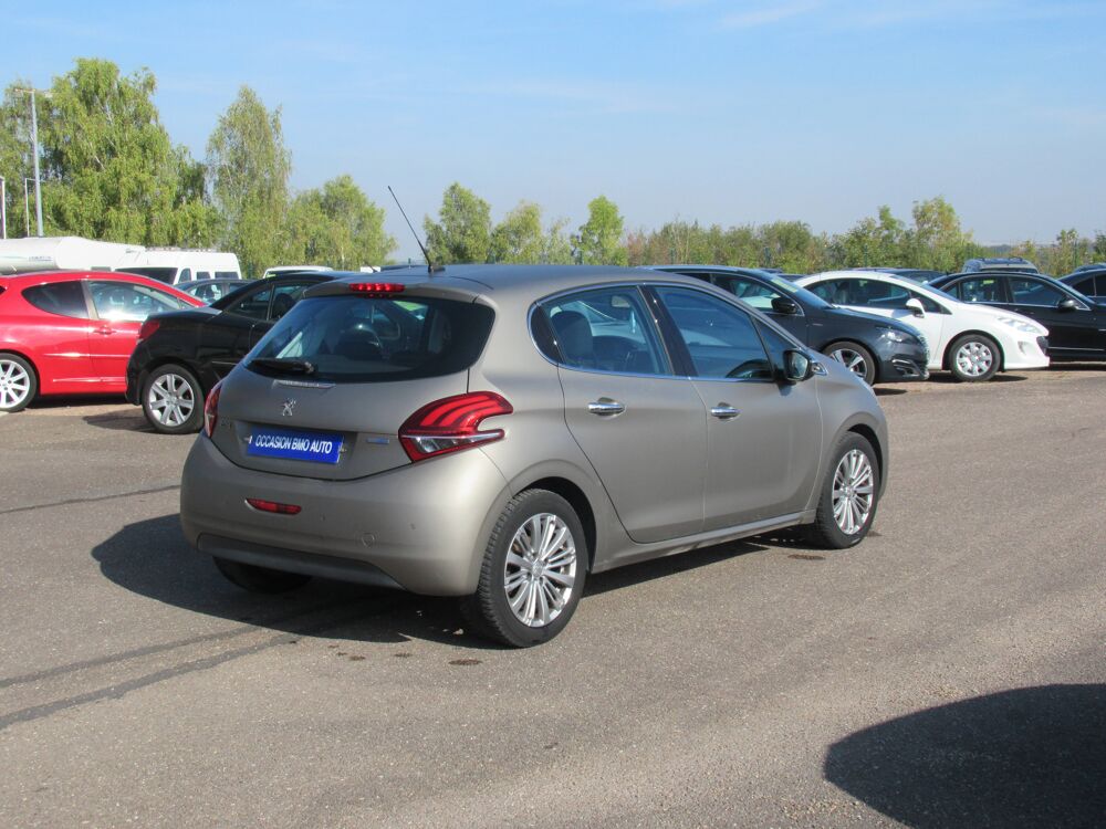 208 1.6 BlueHDi 100ch Allure 5p 2016 occasion 10410 Saint-Parres-aux-Tertres