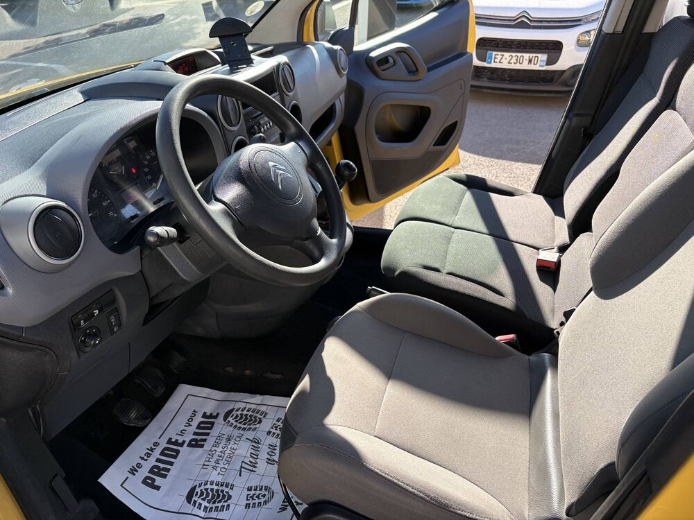 Berlingo 1.6 Bluehdi 75ch 3 PL Confort 2017 occasion 13220 Ch&acirc;teauneuf-les-Martigues