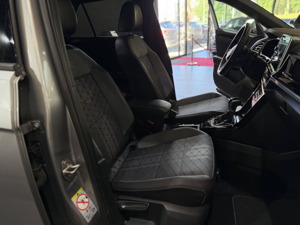 T-ROC VOLKSWAGEN 1.5 TSI EVO2 150 R-LINE DSG7 TVA R&Eacute;CUP&Eacute;RABL 2025 occasion 77240 Vert-Saint-Denis