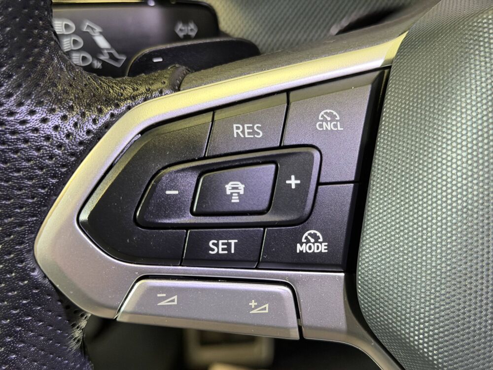 Golf GOLF 1.5 ETSI R-LINE 150 CV DSG 2026 occasion 77240 Vert-Saint-Denis