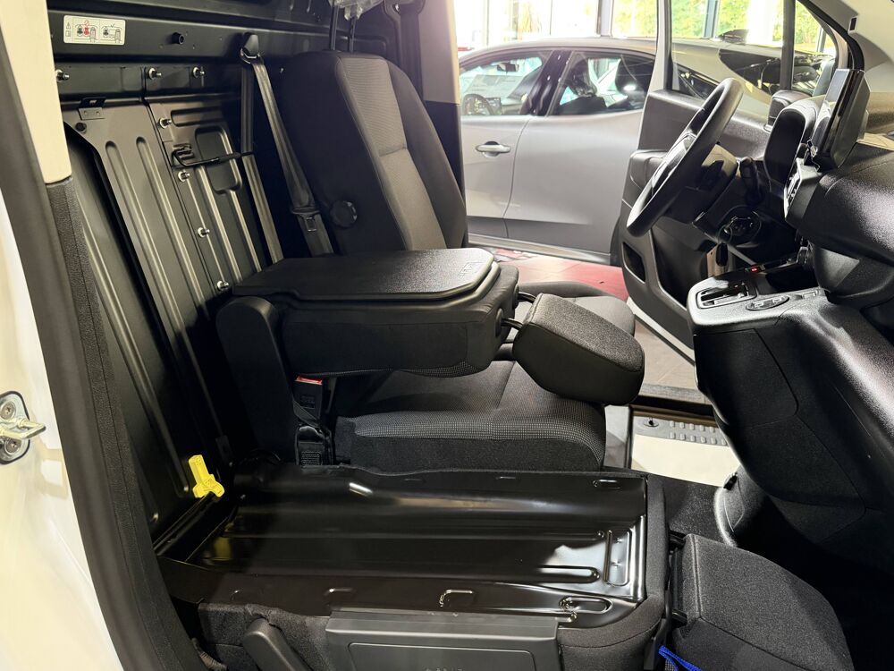Berlingo CITROEN BERLINGO III (2) VAN BLUEHDI 130 S&S TAILLE XL PLANC 2026 occasion 77240 Vert-Saint-Denis