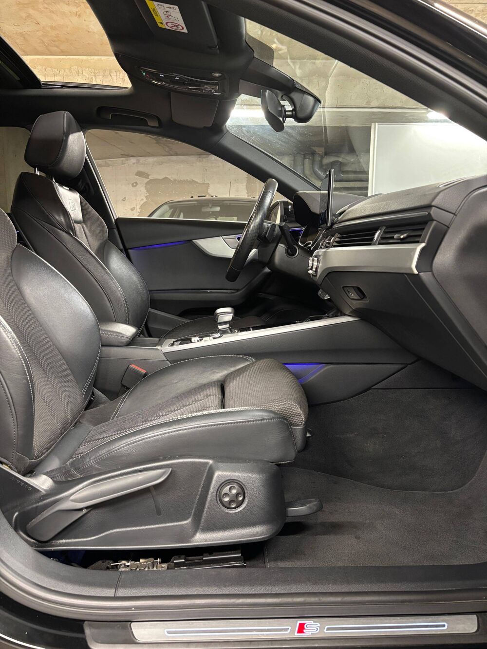 A4 V (B9) 40 TFSI 204ch S line S tronic 7 2021 occasion 75010 Paris