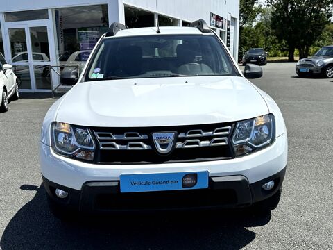 Duster 1.2 TCe 125 Euro6 Laur&eacute;ate 4X2 2016 occasion 17430 Tonnay-Charente