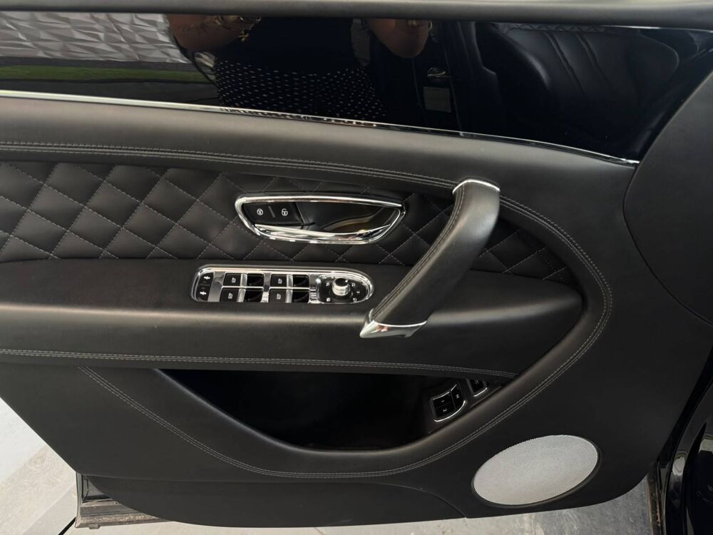 Bentayga 6.0 W12 Twin Turbo TSI 608ch 2016 occasion 06250 Mougins