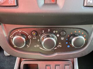 Duster 1.2 TCe 125 Euro6 Prestige 4X2 2016 occasion 17430 Tonnay-Charente
