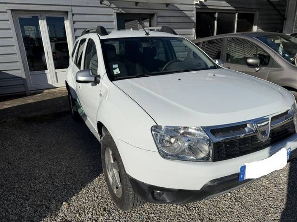 Duster 1.5 dCi 110 FAP Laur&eacute;ate 4x2 2012 occasion 69800 Saint-Priest