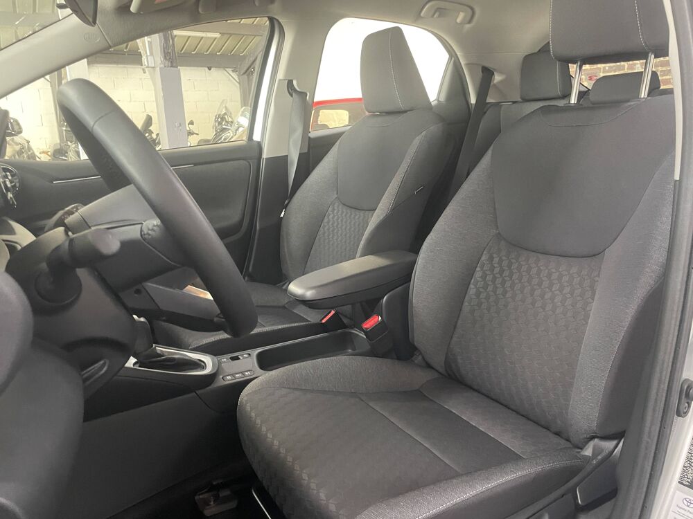 Yaris IV 116h Dynamic Business 5p + Stage Hybrid Academy MY21 2022 occasion 92500 Rueil-Malmaison
