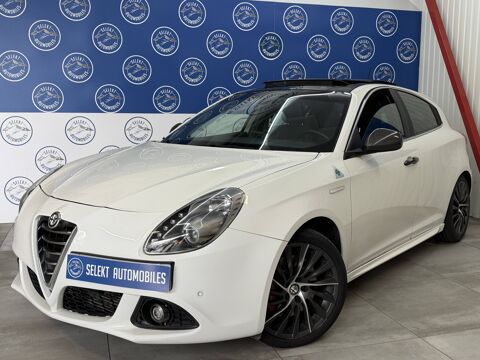 Giulietta III QUADRIFOGLIO VERDE PHASE 2 1.75 TBI 240 CH BOITE AUTO 2015 occasion 38130 &Eacute;chirolles