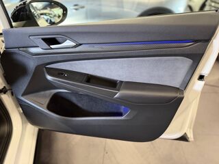 Golf GOLF R-LINE 1.5 ETSI 150CV DSG ATTELAGE HARMANKARDON 2024 occasion 77240 Vert-Saint-Denis