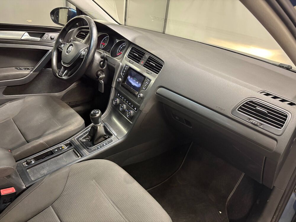 Golf VII 1.6 TDI 105ch BlueMotion Technology FAP Confortline 5p 2013 occasion 75010 Paris