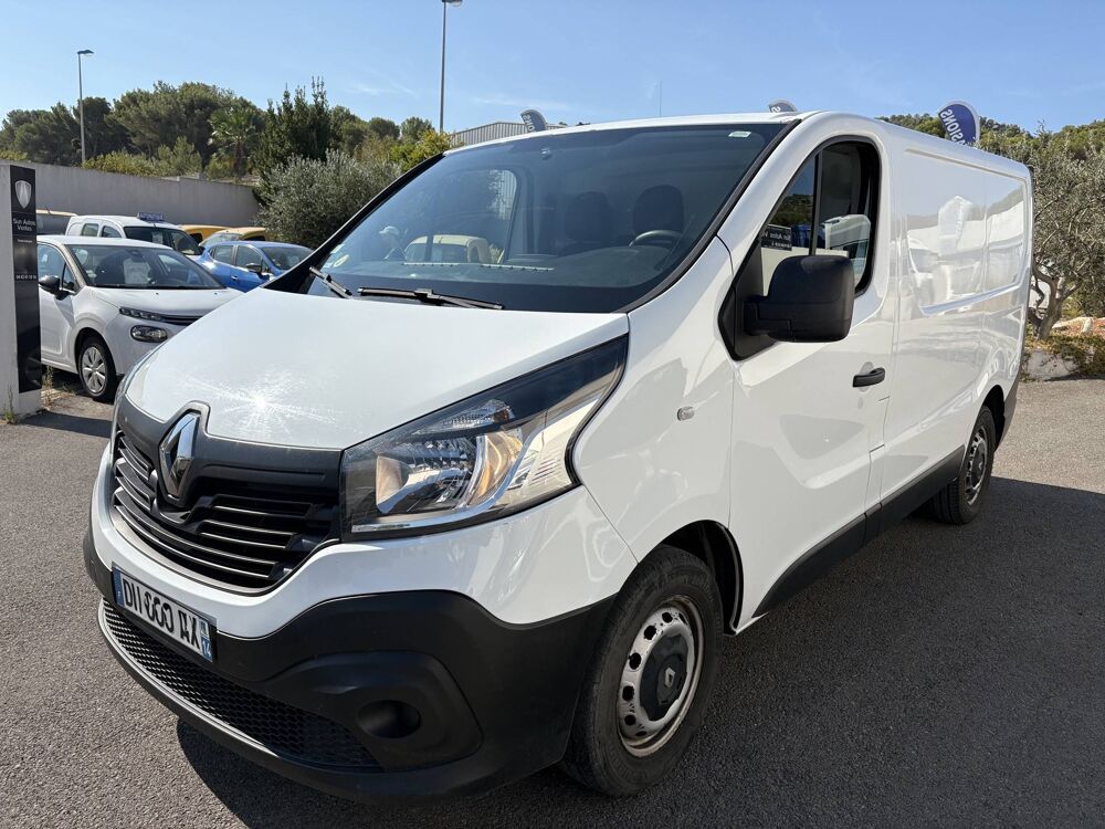 Trafic FGN L1H1 DCI 90 CONFORT 2015 occasion 13220 Ch&acirc;teauneuf-les-Martigues