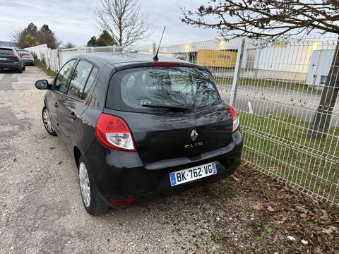 Clio III 1.2 16V 75ch GPL Authentique 5p 2011 occasion 21600 Longvic