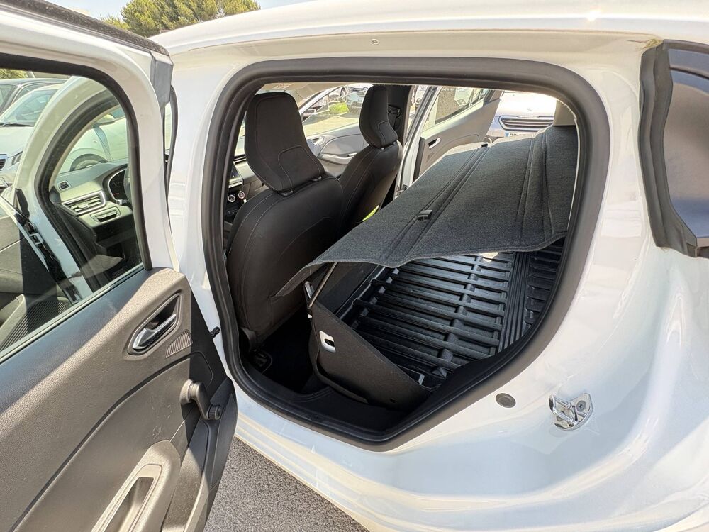 Clio V SOCIETE BLUE DCI 85 AIR NAV 2020 occasion 13220 Ch&acirc;teauneuf-les-Martigues