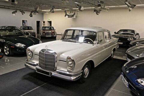 Mercedes Classe C Berline SE Berline 1963 occasion Le Mesnil-en-Thelle 60530