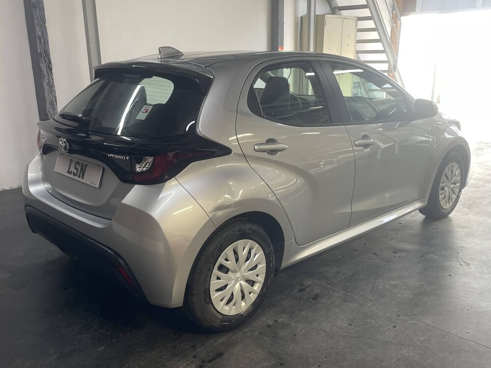 Yaris IV 116h Dynamic Business 5p + Stage Hybrid Academy MY21 2022 occasion 92500 Rueil-Malmaison
