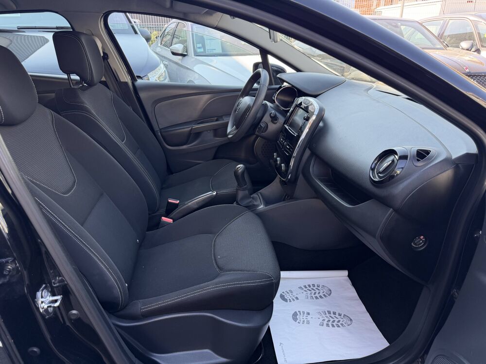 Clio IV (B98) 1.5 dCi 90ch energy Business Eco&sup2; 2012 occasion 38130 &Eacute;chirolles