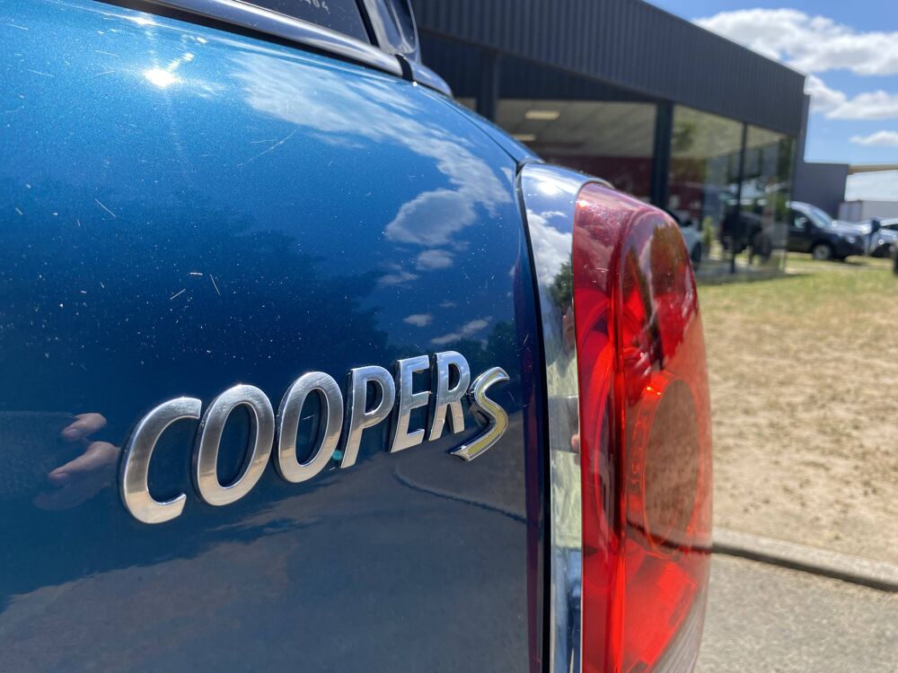 Countryman II (F60) Cooper SE 136ch + 88ch Business Executive ALL4 BVA 2018 occasion 78200 Buchelay