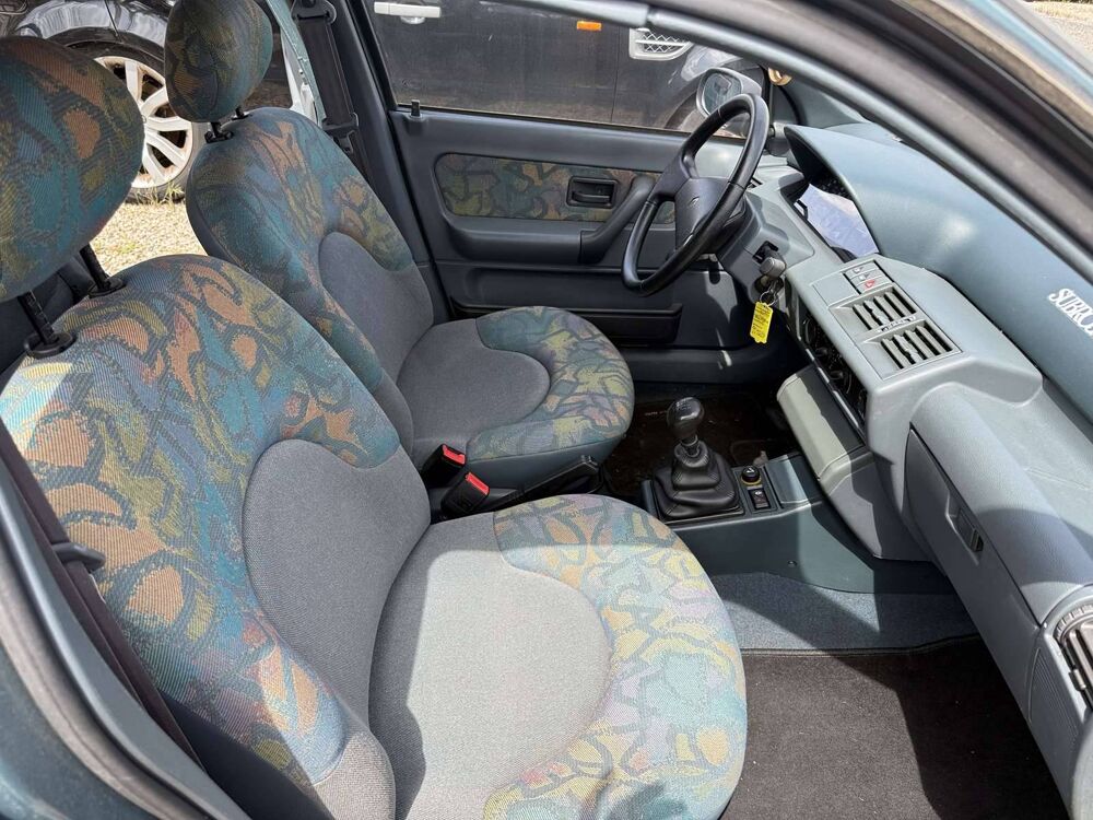 Clio 1.2 FIDJI 80ch 1994 occasion 69800 Saint-Priest