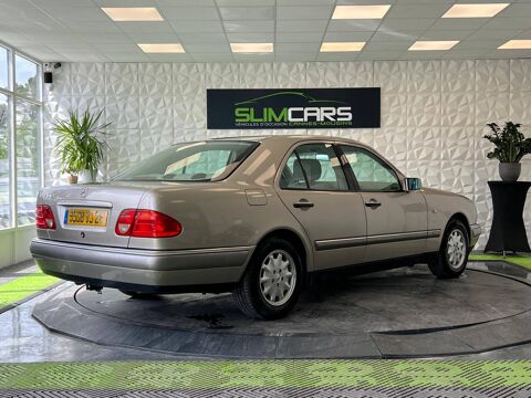 Classe E II (W210) 240 V6 Classic BA 1999 occasion 06250 Mougins