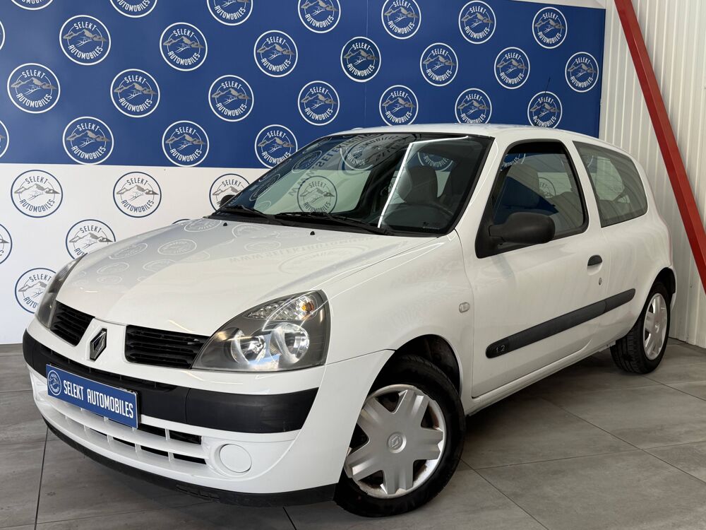 Clio II (B/C65) 1.2 60ch Dynamique 3p 2006 occasion 38130 &Eacute;chirolles