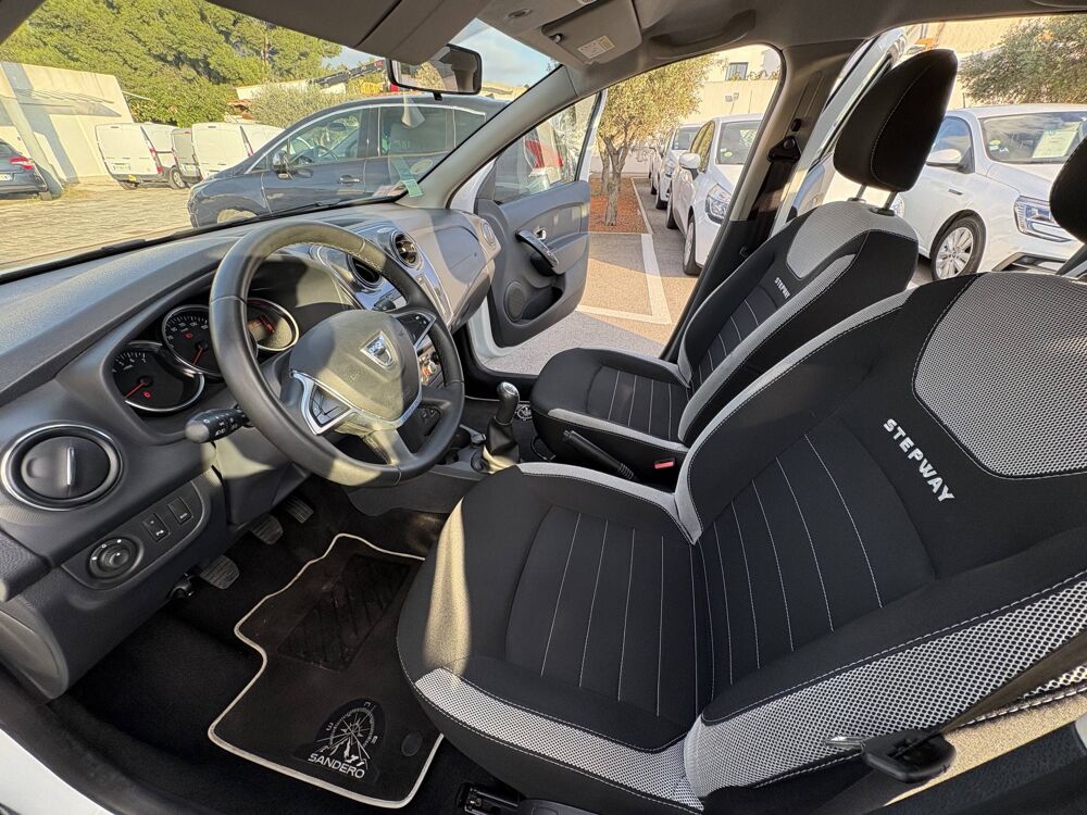 Sandero II (B52) 1.5 dCi 90ch Stepway 2018 occasion 13220 Ch&acirc;teauneuf-les-Martigues