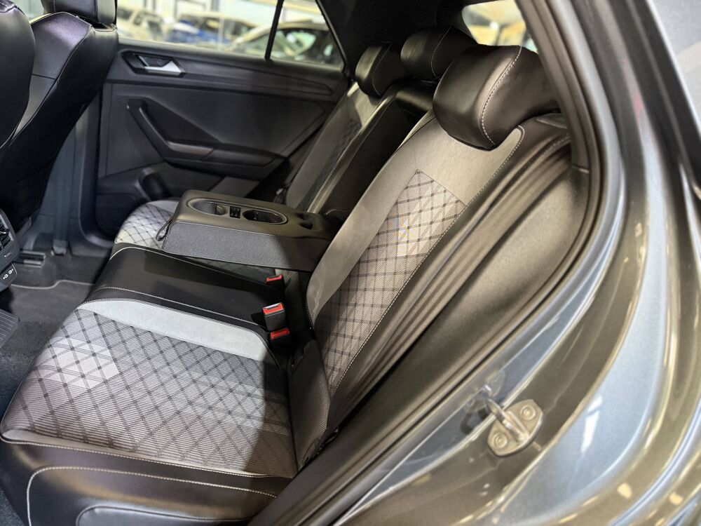 T-ROC R-LINE 1.5 150 CV BVA TVA R&Eacute;CUP&Eacute;RABLE IQLIGHT 2025 occasion 77240 Vert-Saint-Denis