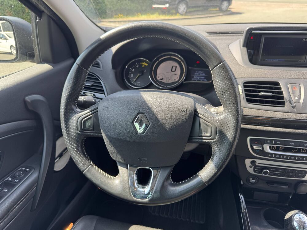 M&eacute;gane III 1.6 dCi 130ch energy Bose eco&sup2; 2015 2014 occasion 17430 Tonnay-Charente