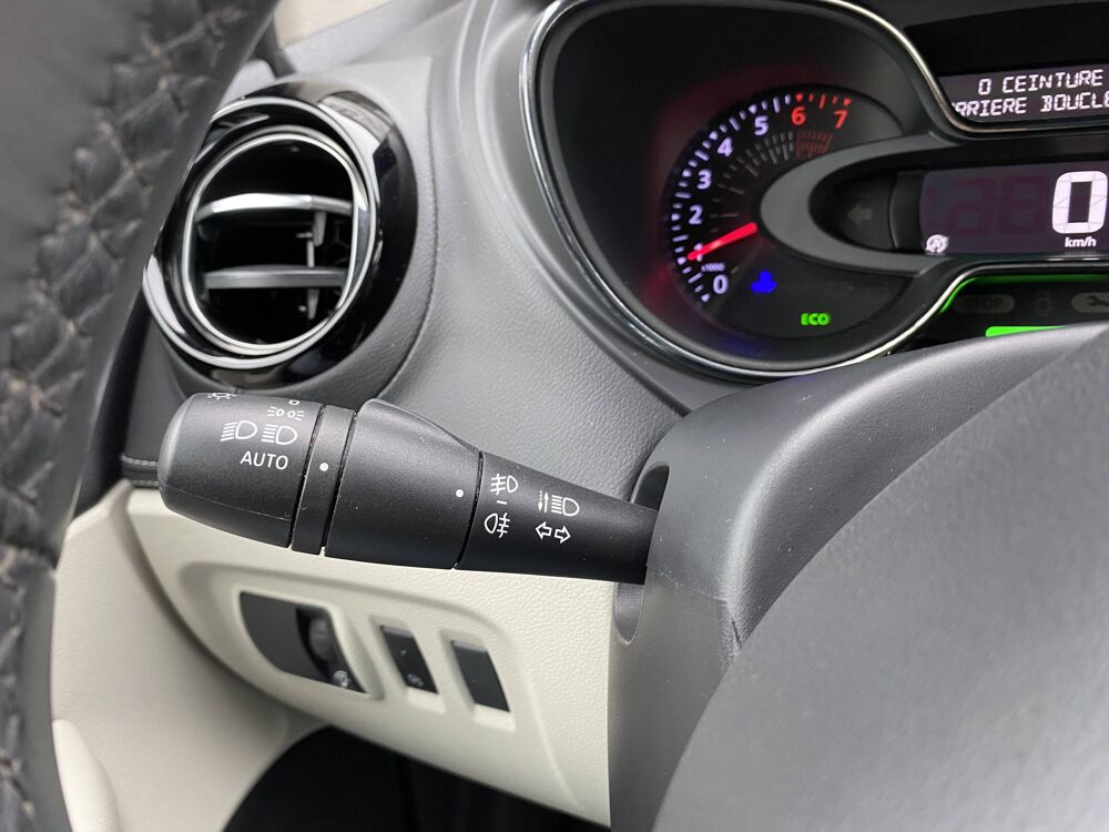 Captur I (J87) 1.2 TCe 120ch energy Initiale Paris EDC 2017 occasion 78200 Buchelay