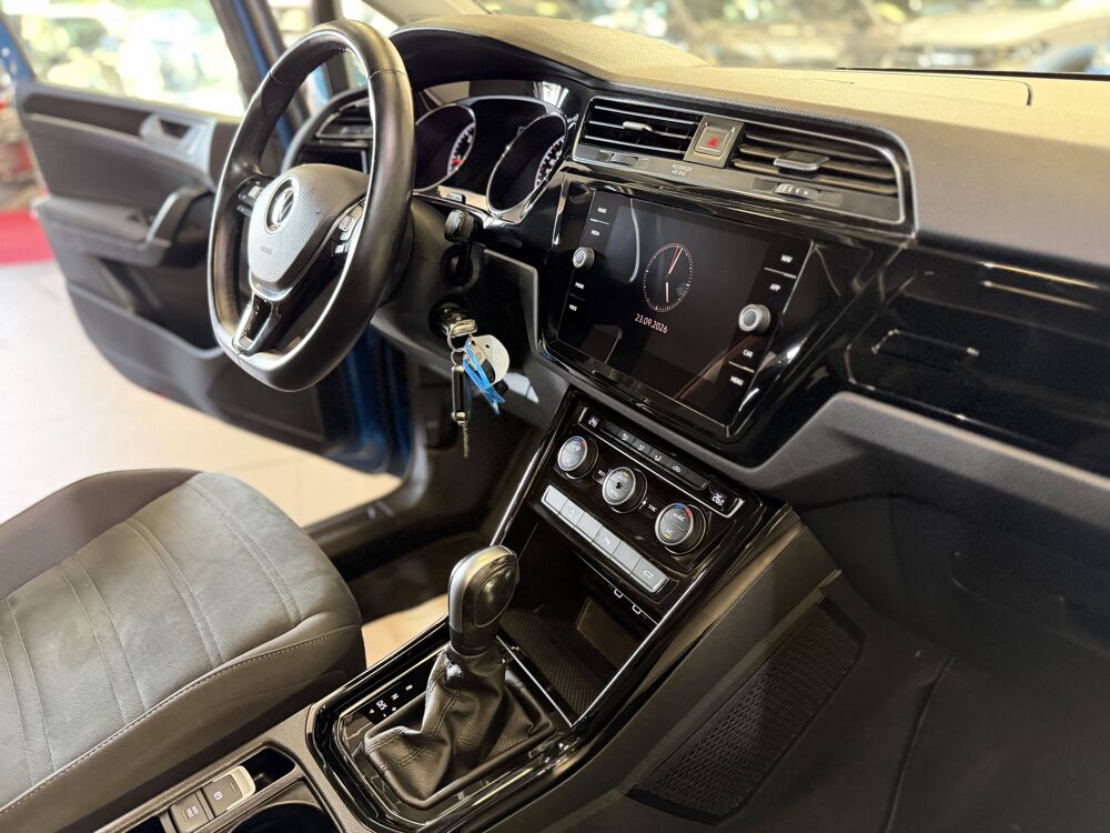Touran TOURAN 2.0 TDI 150 DSG HIGHLINE TO 2021 occasion 77240 Vert-Saint-Denis