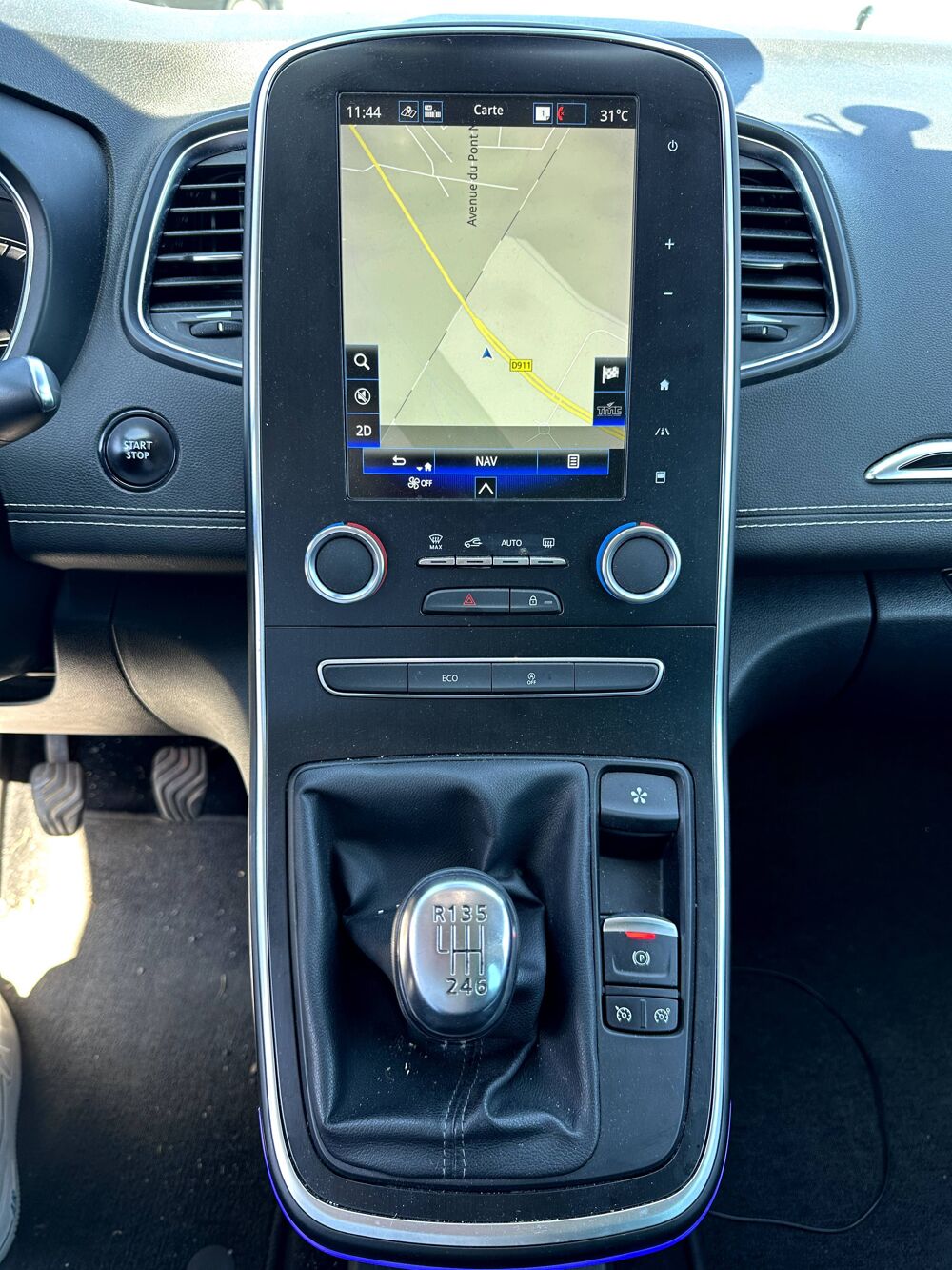 Sc&eacute;nic Renault grand sc&eacute;nic 7 pl INTENS 2020 occasion 17430 Tonnay-Charente