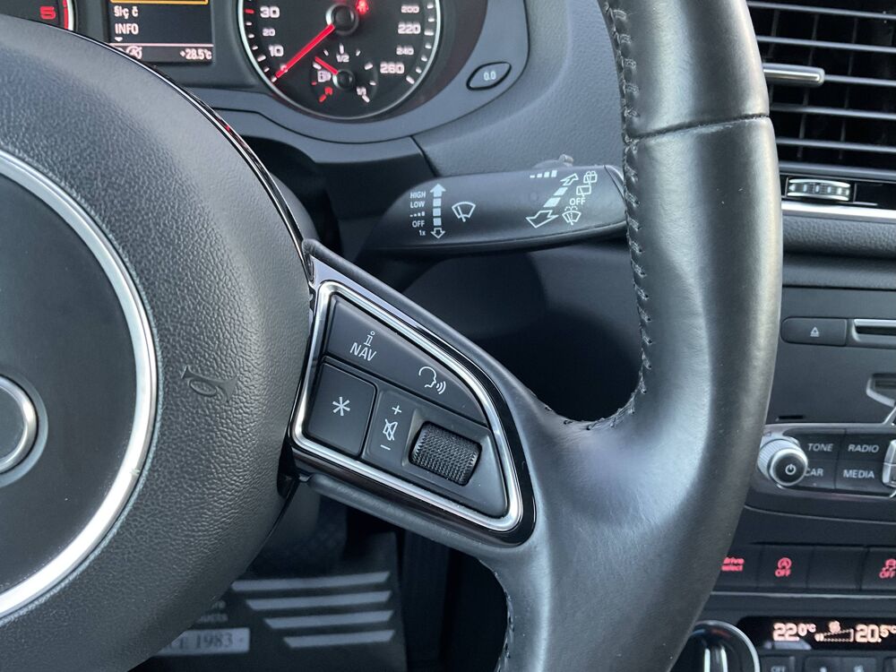 Q3 2.0 TDI 184ch Ambiente quattro S tronic 7 2015 occasion 21600 Longvic