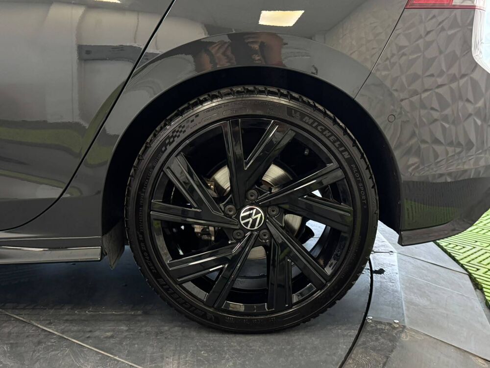 Golf 1.5 eTSI OPF 150ch R-Line DSG7 2023 occasion 06250 Mougins