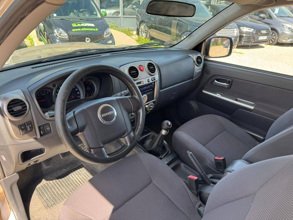 D-MAX 3.0 TDi163 Crew 4x4 LS 2010 occasion 06250 Mougins